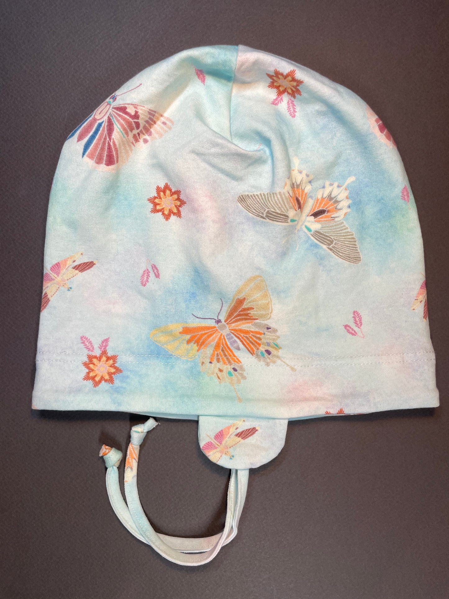 BUTTERFLY RAINBOW - Pillangó Mintás Pamut Kötős Lány Sapka - Minimanó
